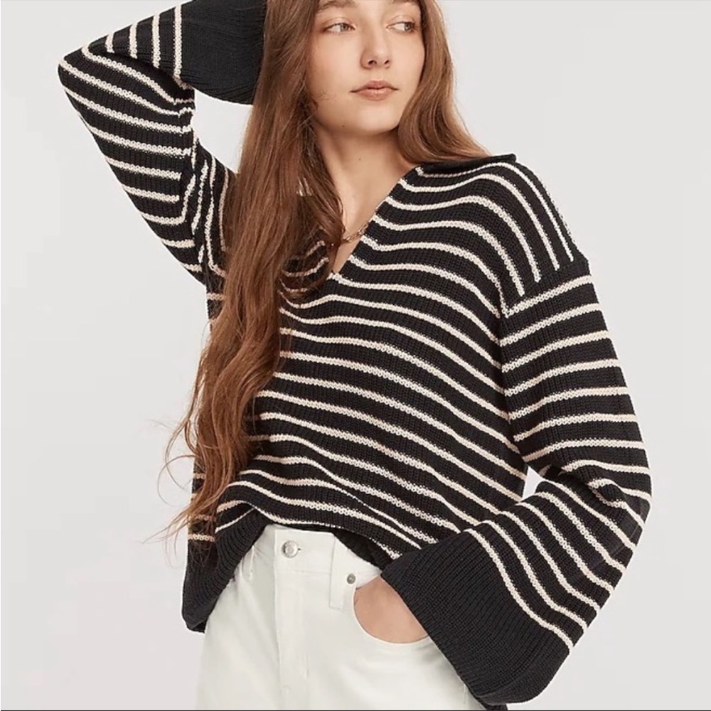 J Crew Relaxed Collared Sweater in Stripe Navy Blue Size M